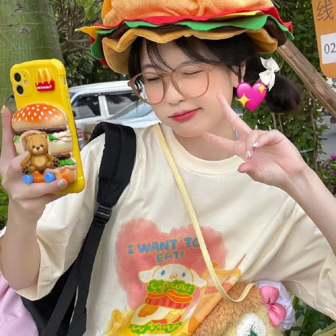 黑镜第六季 海报